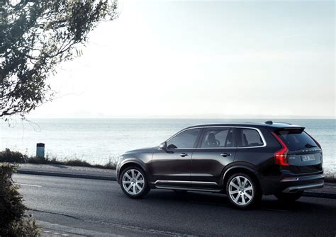 The Volvo Xc90 Is Durable Luxurious And Full Of High Tech Features