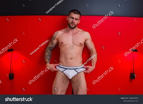 Mans Naked Body Muscular Shoulders Naked Stock Photo 2286964245