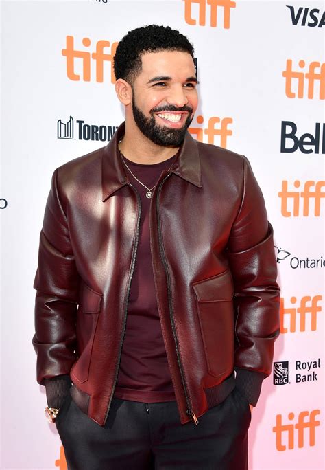 Drake Delivers An Epic Clapback To Troll Overly Concerned With His