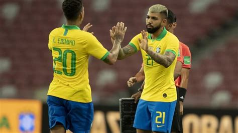 Convocação quais jogadores da seleção ficaram fora da Copa 2022