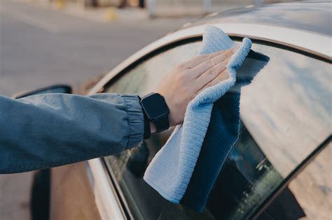 How To Clean Tinted Windows For Streak Free Shine