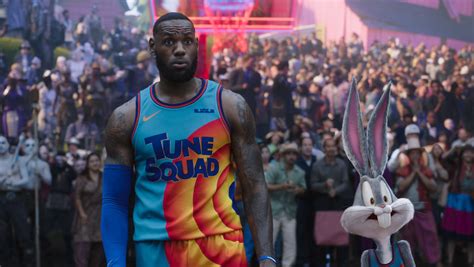 Crítica De Space Jam Nuevas Leyendas Los Looney Tunes Vuelven A Medio Gas