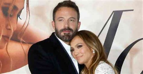 Jennifer Lopez exibe decoração luxuosa de seu Natal Ben Affleck