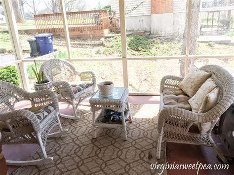 Wicker Porch Furniture Makeover - Sweet Pea