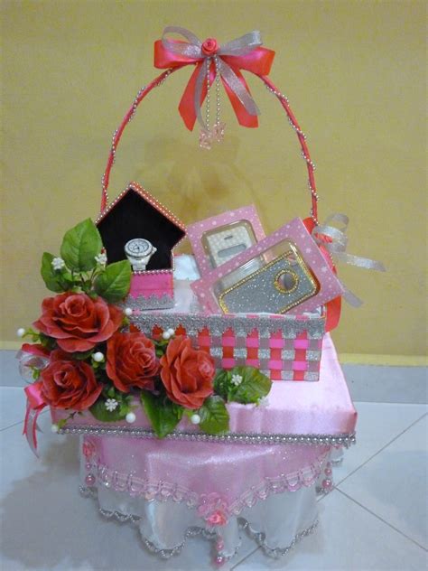 Gubahan Hantaran JS Creation Gubahan Jam Handphone