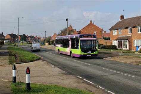 Yj Gwu Ipswich Buses Optare Tempo Hawthorn Drive Flickr