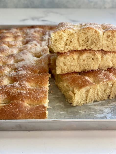 Focaccia Dolce Una Famiglia In Cucina