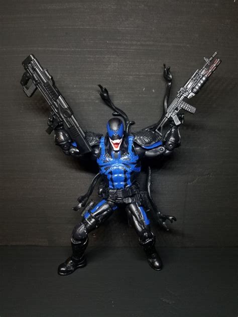 Agent venom (Marvel Legends) Custom Action Figure