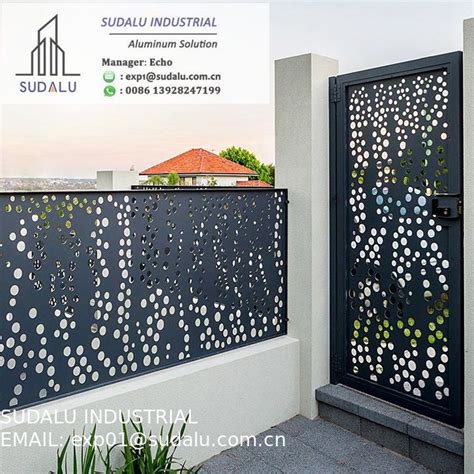 SUDALU Laser Cut Powder Coated Aluminum Exterior Villa Fence And Gate Panel