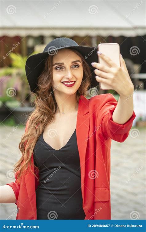 Tourist Woman Takes A Selfie Stock Image Image Of Girl Traveler 209484657