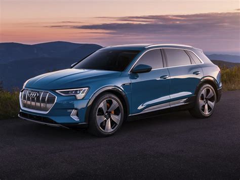 2020 Audi e-tron Specs, Price, MPG & Reviews | Cars.com