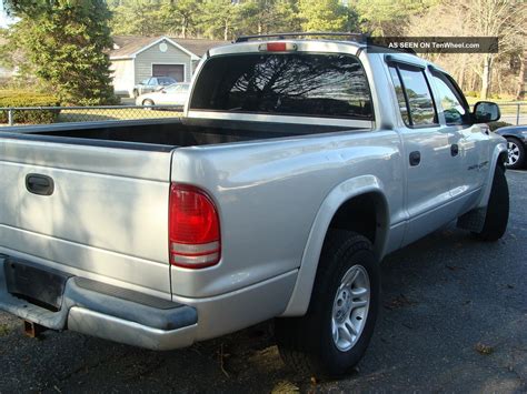 2001 Dodge Dakota Sport Pickup Truck Crew Cab 5 9 Liter 8 Cylinder Awd