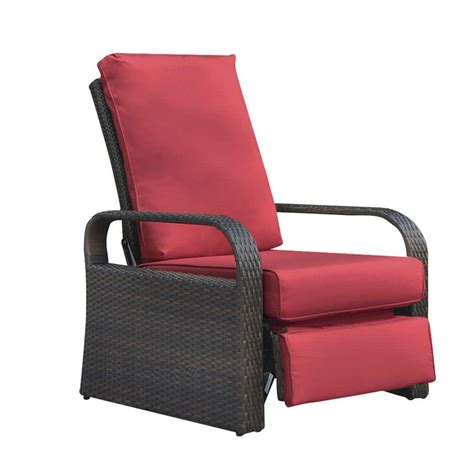 Staykiwi Brown Wicker Outdoor Lounge Chair With Armrests And Cushion In