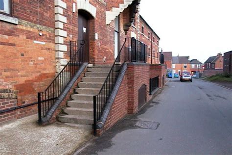 Built To Last The Old Malthouse © David Harris Geograph