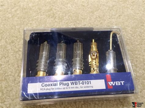 WBT 0101 RCA Male , Set of 4 Photo #814894 - UK Audio Mart