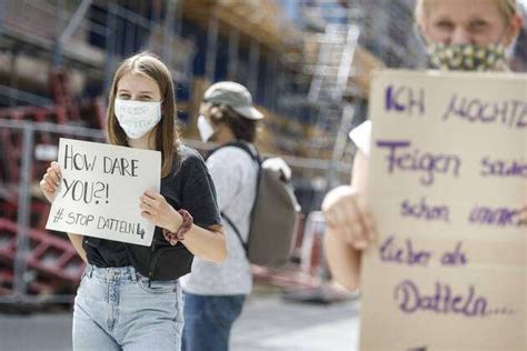 Hamburg Fridays For Future Demonstration IMAGO