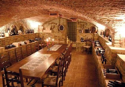 One Of The Top Ten Restaurants To Eat In Florence Cantinetta