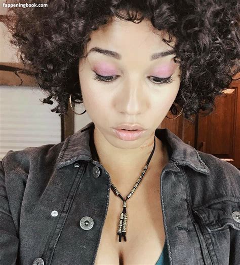 Alisha Wainwright Alishawainwright Nude OnlyFans Leaks Fappening Page FappeningBook