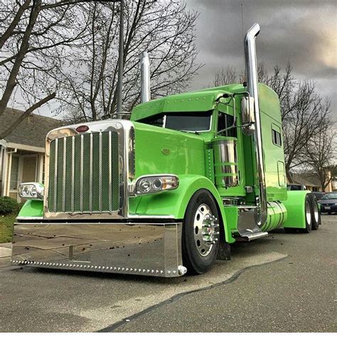 semitrckn: “Peterbilt custom 389 ” Kenworth T800, Peterbilt 359, Peterbilt Trucks, Show Trucks ...