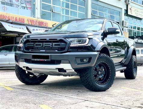 Ford Ranger Raptor Black Fuel Off Road Podium D Wheel Front