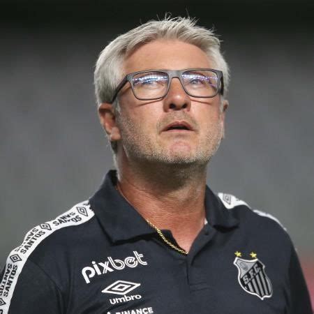 Técnico Odair Hellmann reconhece má atuação do Santos CBN Campinas 99