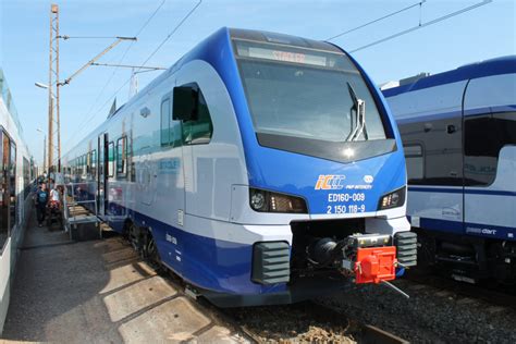 Stadler Wins Tender For 12 FLIRT Trains In Poland Railway News