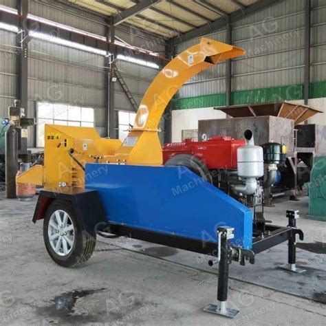 Mobile Garden Wood Chipper Tree Cutting Shredder Branch Crusher For