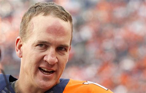 Peyton Manning Explains Bizarre Reason Why He Liked Tight Helmets During Glittering Nfl Career