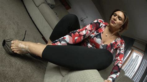 My Addictive Feminine Mature Feet Nd HFW Clips Sale