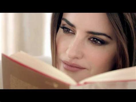 Penelope Cruz Nespresso Commercial