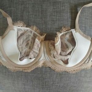 Victoria S Secret Intimates Sleepwear D Victorias Secret Nude Lace Dream Angels Bra