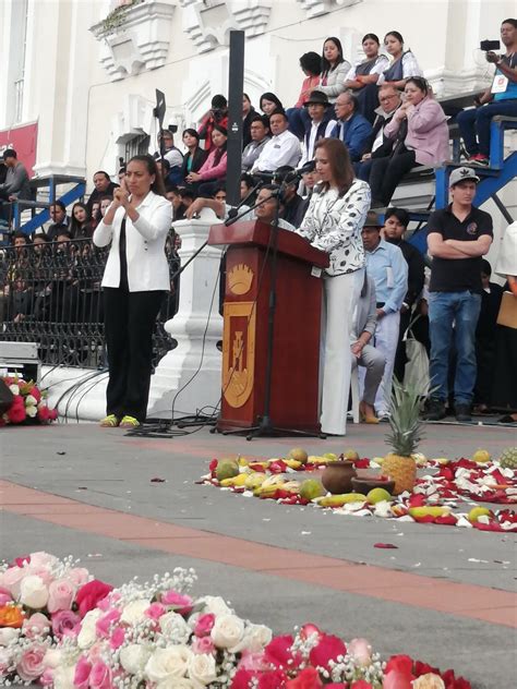 Mónica Vaca Orellana on Twitter Otavalo tiene a la primera mujer