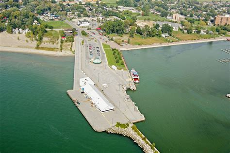 Leamington Municipal Marina in Leamington, ON, Canada - Marina Reviews ...