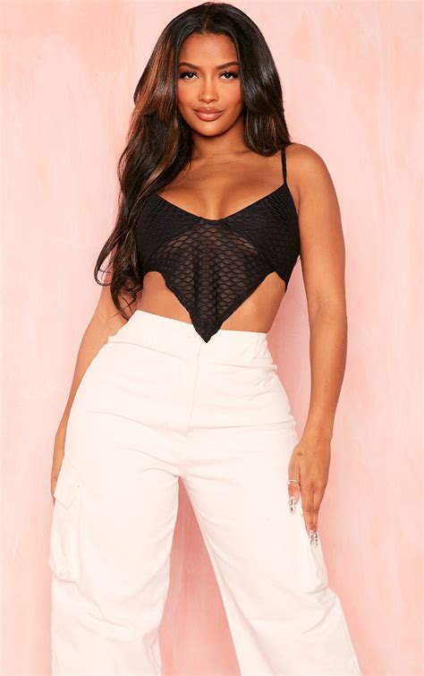 Shape Black Sheer Textured Curved Hem Crop Top Prettylittlething Ie