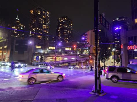 This Is Why Some White Led Streetlights Are Starting To Turn Purple