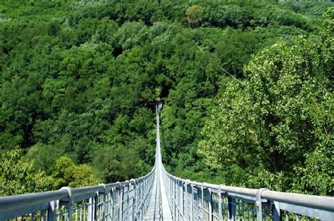 Ponte di San Marcello Pistoiese ecco il ponte sospeso più lungo d