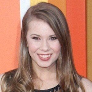 Bindi Irwin - Age, Family, Bio | Famous Birthdays