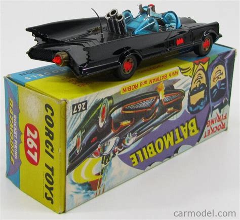 Corgi 267 Scale 143 Batman Batmobile With Batman And Robin 1 Issue