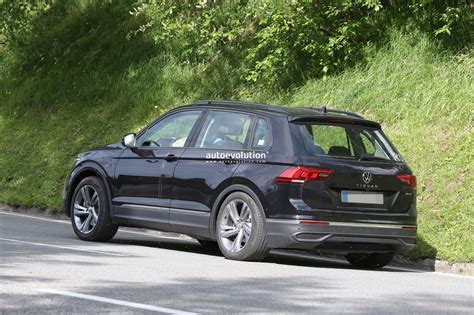 2025 Vw Tiguan Spied With Closed Off Grille Everything About It Says