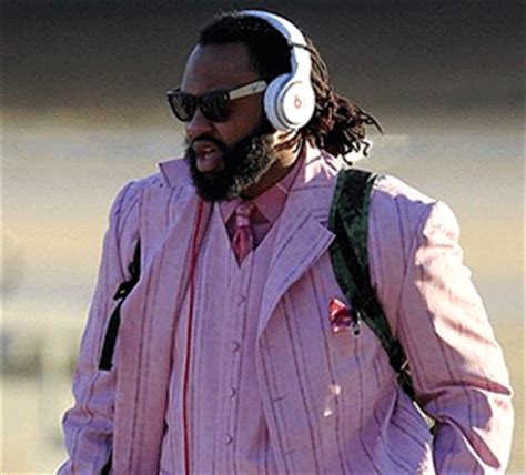 New England Patriot Brandon Spikes Would Scream If A Gay Man Were In His Bathtub Outsports