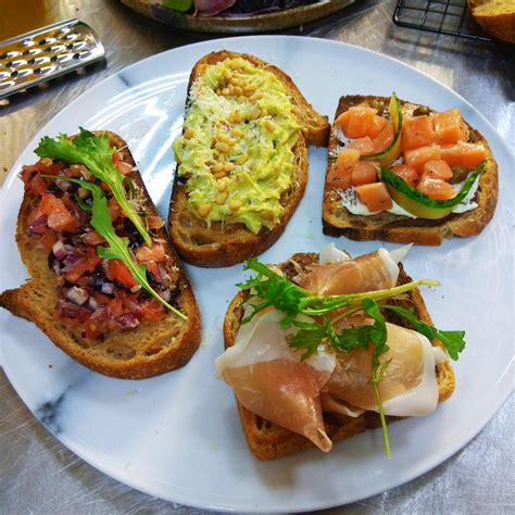 МОЙ ХЛЕБ / БРУСКЕТТЫ НА ДОМАШНЕМ ХЛЕБЕ: 4 варианта начинки