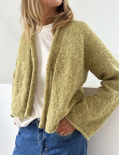 Ravelry Plain Cardigan Light Pattern By Le Knit By Lene Holme Sams E