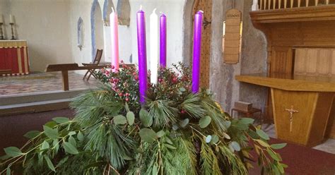 Advent Wreath & Candles: Understanding the Meaning, History & Tradition | The Word 880 AM 104.5 ...