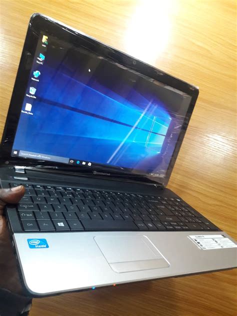 Acer (Packard) Easynote TE (750gb/8gb, Intel Dual Core) - Technology ...