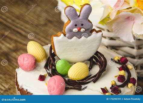 Hot Cross Buns And Easter Eggs Christmas Stock Image Image Of Pastry Rustic 175390701