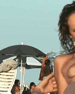 Nude Beach Jewels Sex Gifs Porn Xxx Gifs Pictoa