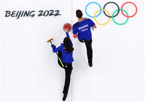 Pechino 2022 curling Italia da sogno è oro nel doppio misto