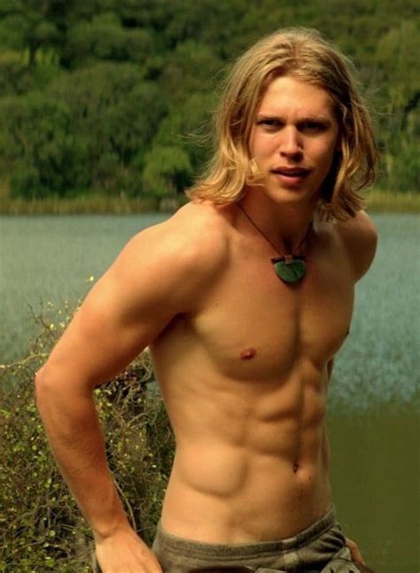 Austin Butler Shirtless Shirtless Men 18th Century Fashion White