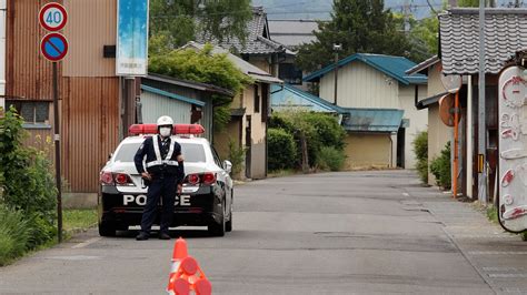 警官殺害容疑で31歳男逮捕、中野市議会議長の長男 別の女性も犠牲、死者4人に 猟銃発砲立てこもり・長野県警 時事通信映像センター