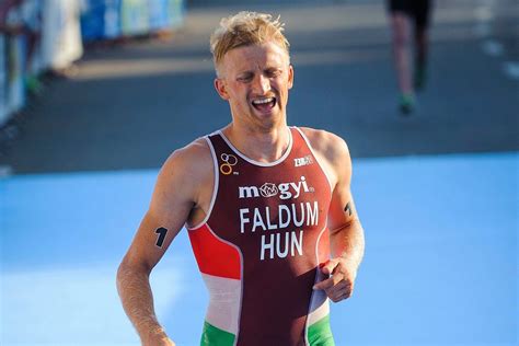 Brit hegemónia a triatlon vb sorozat első állomásán Faldum Gábor lett